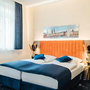 2* Hotel Centrum Commerz Am Bahnhof Altona